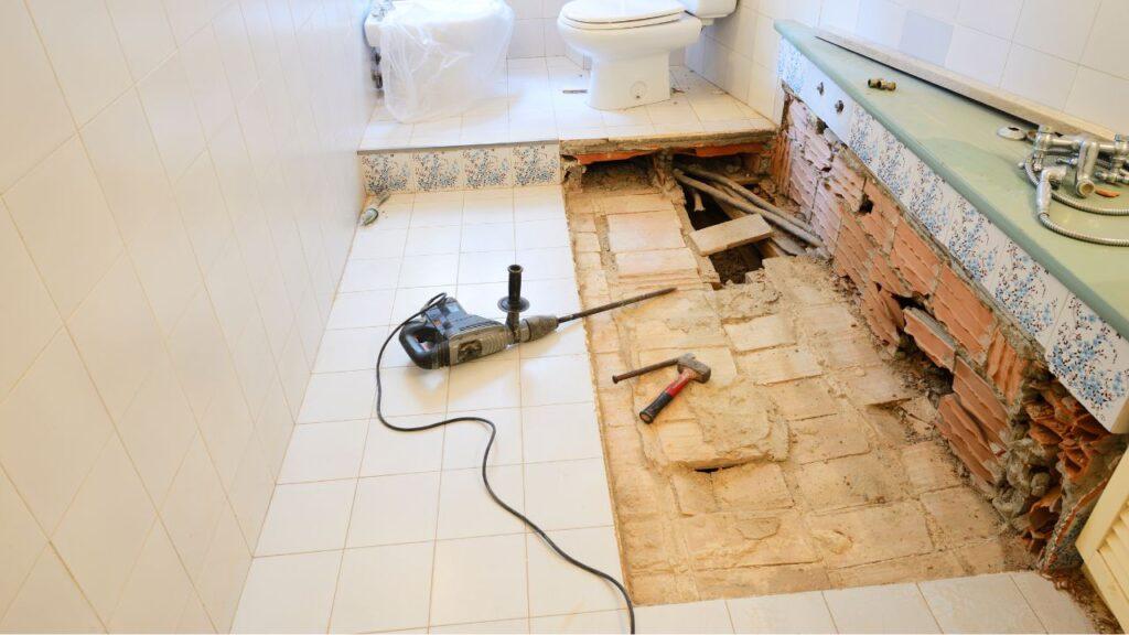 Midway through Las Cruces bathroom remodeling
